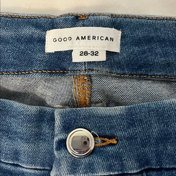 Good American Always Fits Good Legs Crop 28-32 - Picture 10 of 15
